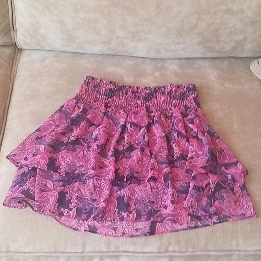 Ruffle skirt